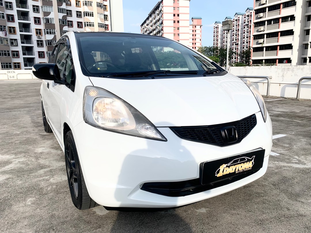 Honda Fit 1.3A G Skyroof Coe till 04/2025 Auto, Cars, Used Cars on