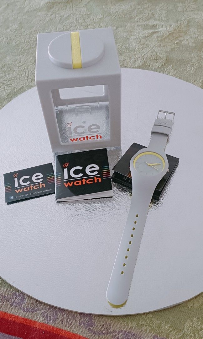Ice store watch waterproof