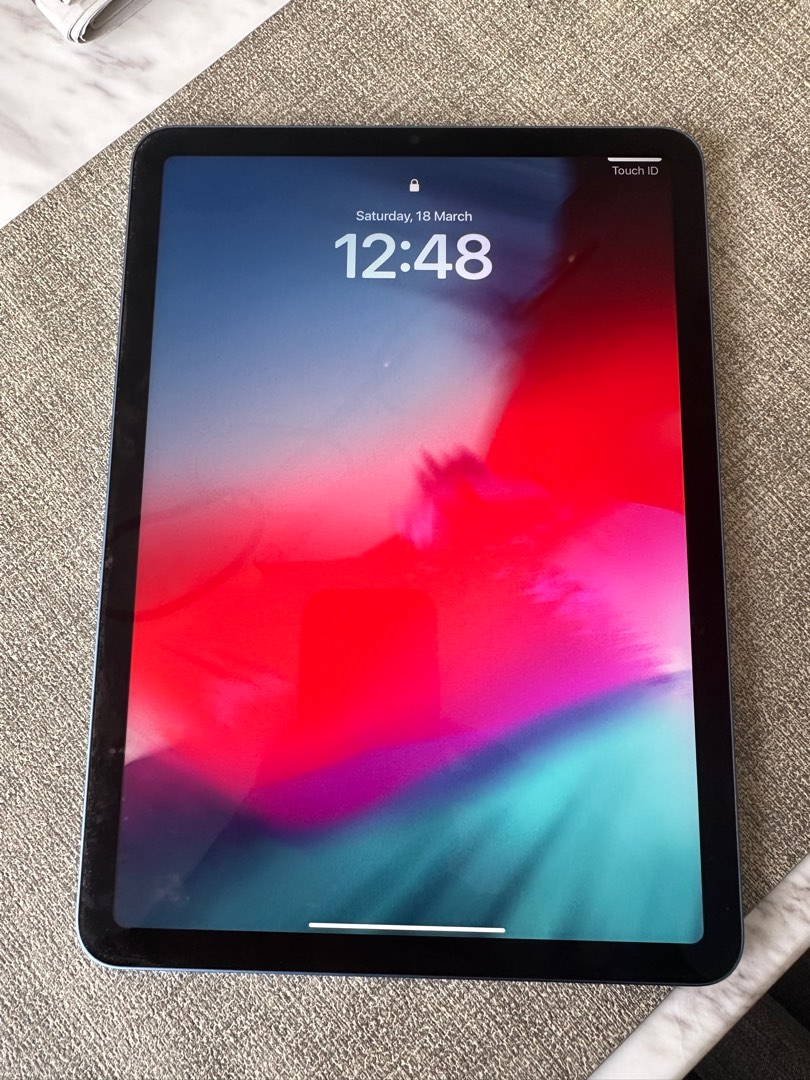 iPad Air (5th Generation) Wifi 256GB Blue for Sale!, Mobile Phones