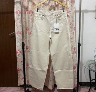 (Kategori: ) berada di . Dikirim oleh by.karr (ID iklan 1221305050, Gambar 1). Deskripsi: .
