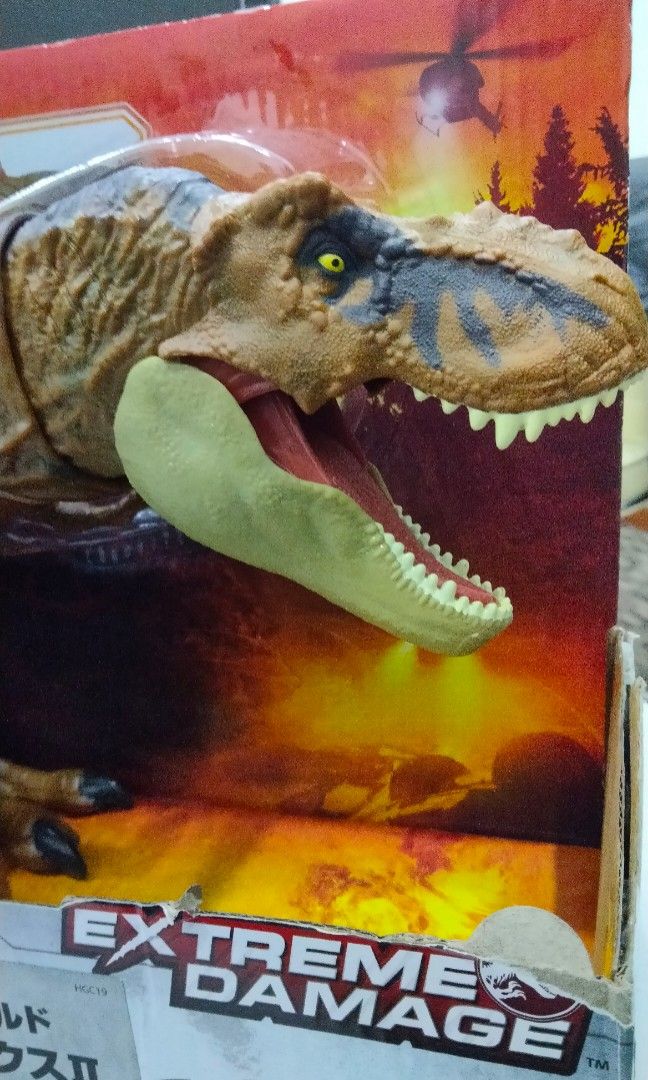 Jurassic World: Dominion Extreme Damage T Rex Dinosaur Figure for