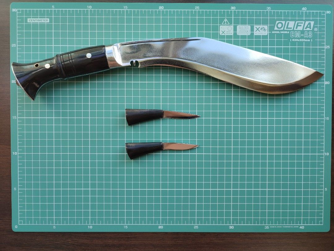 Nepalese Khukuri / Kukri, 42cm Spring steel and Buffalo