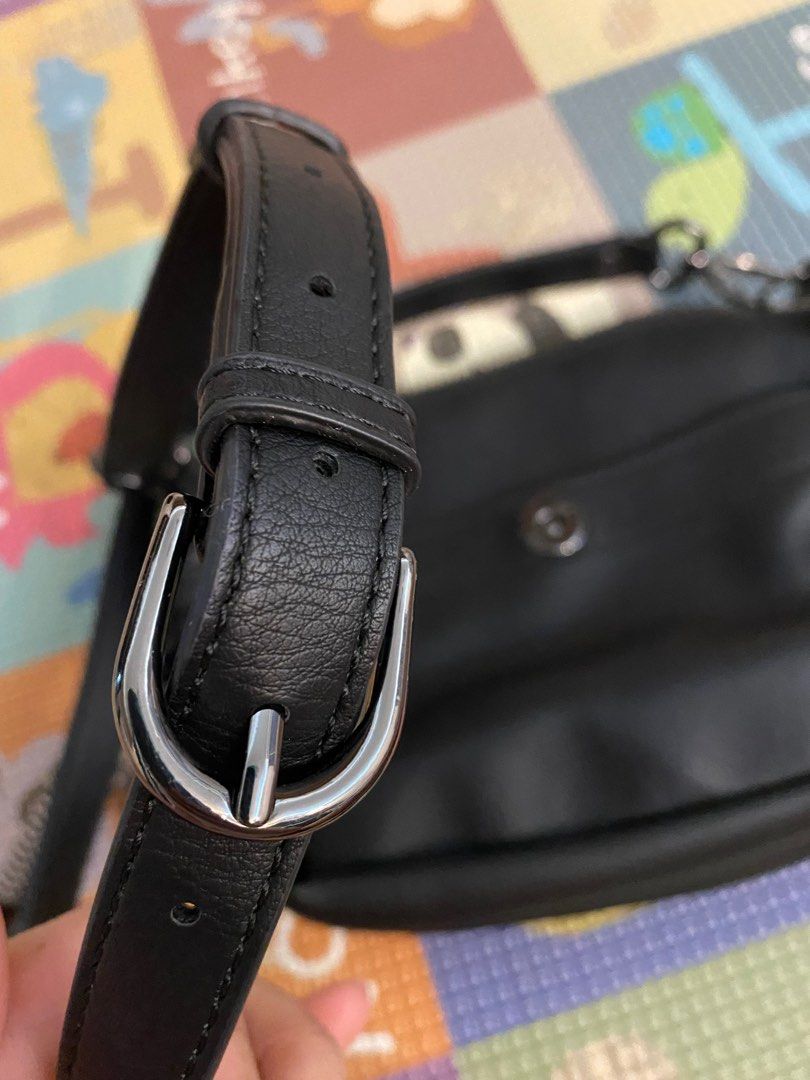 Kipling xandra crossbody, Women's Fashion, Bags & Wallets, Crossbody Bags on Carousell