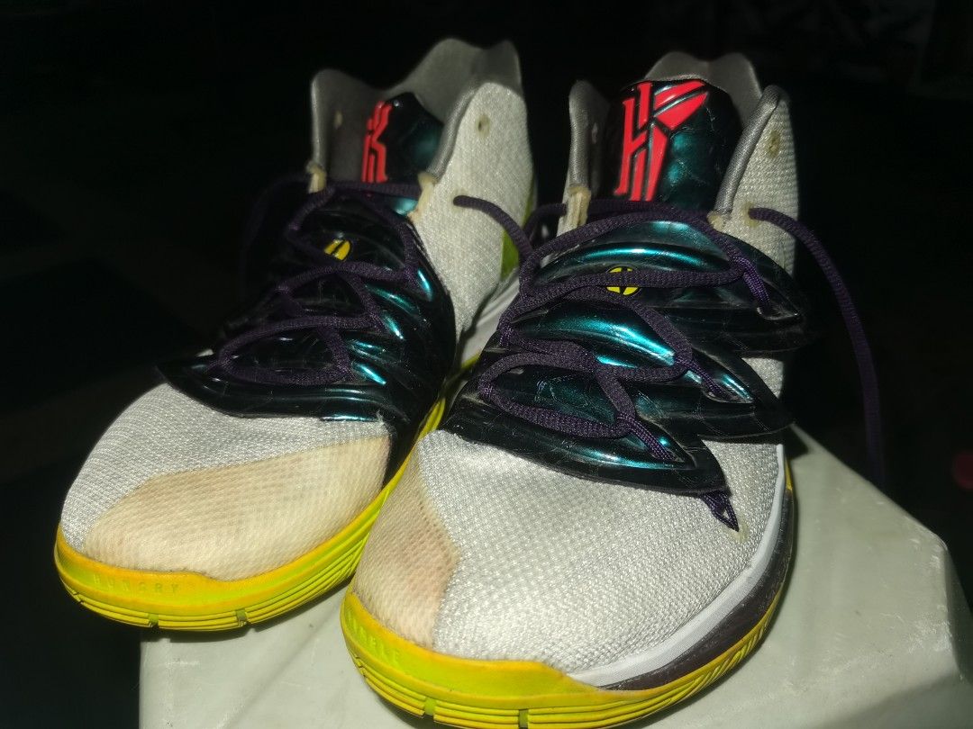 Kyrie best sale mamba shoes