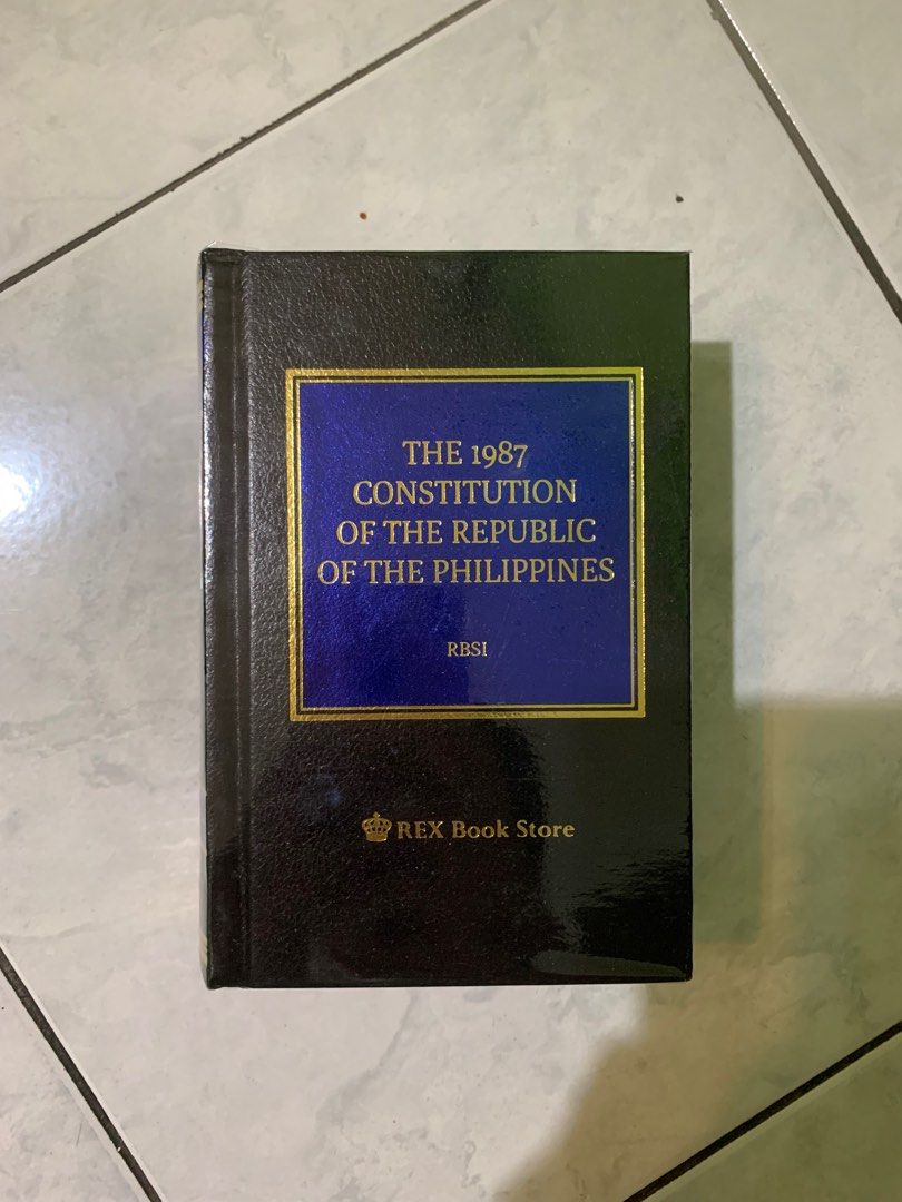 Law book The 1987 Constitution of the Republic of the Philippines