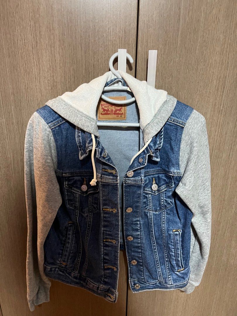 Levi Strauss Jacket $10 Meet At Tampines Blk 851 St83, Women'S Fashion,  Coats, Jackets And Outerwear On Carousell