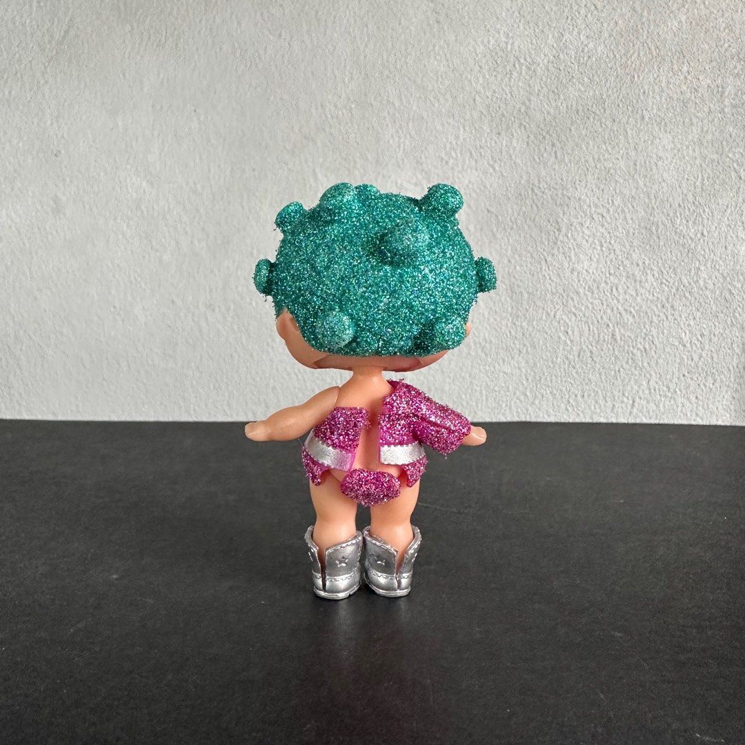 Cosmic queen lol doll series 1 top