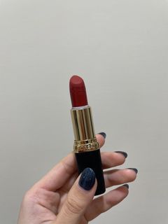 L’oréal 巴黎萊雅 純色訂製口紅💄300號