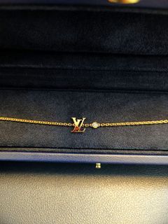 BN Authentic LV Louis Vuitton Blooming Strass Crystals Gold Chain Necklace,  Women's Fashion, Jewelry & Organisers, Necklaces on Carousell