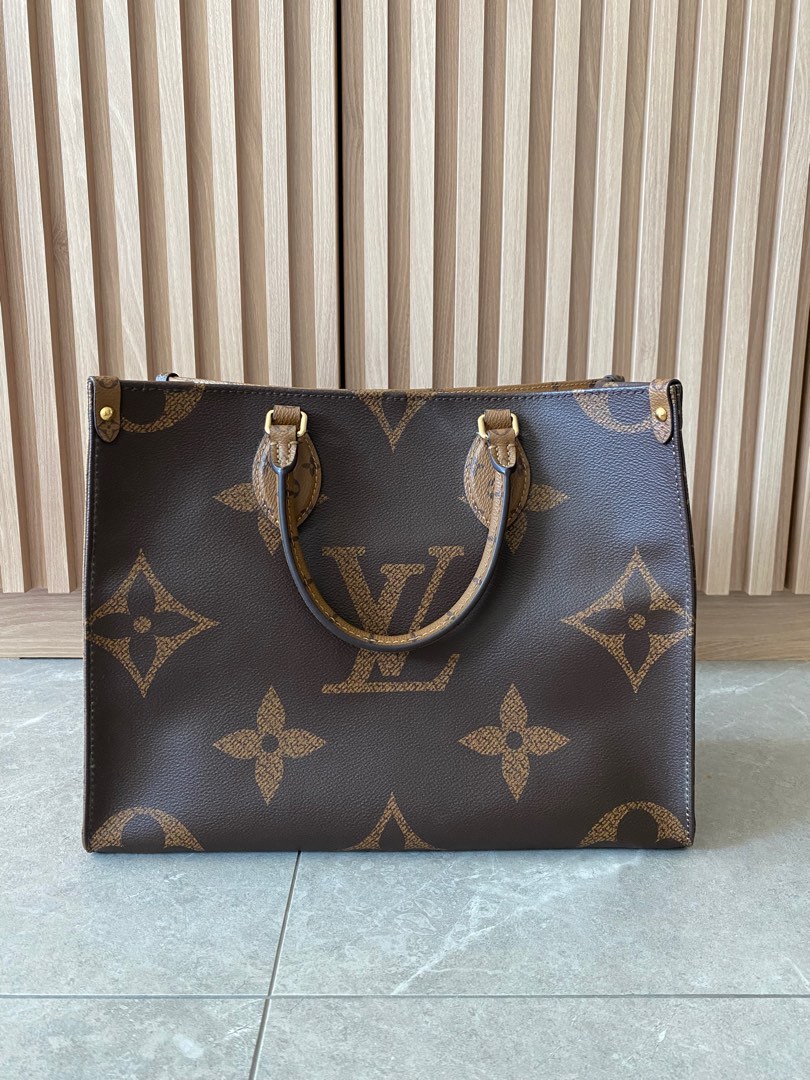 Louis Vuitton Onthego MM Tote Bag M45321 Monogram Hand Shoulder Purse Auth  New