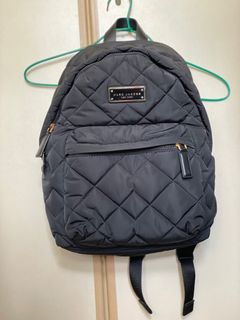 （分類：）位於 。 由 erikayuen 提交（商品編號 1221353375，圖片 1）。簡介： 。