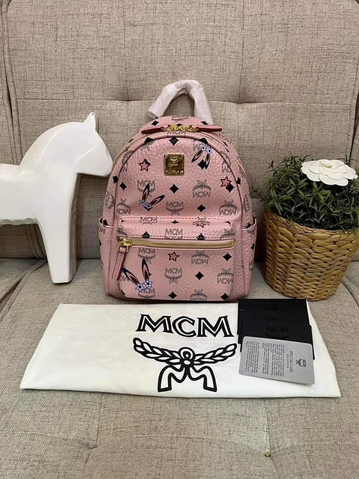 MCM Small Bagpack Limited Edition (Category: Luxury Bags & Wallets) located in Manila. Submitted by bagislifeshop (Listing ID 1221333383, Image 1). Description: What A Cutie!!! 💓💓💓 On Hand in PH 🇵🇭 100% Authentic MCM Small Bagpack Limited Edition Condition: 9/10 Like New Comes with Dustbag and Care Card.