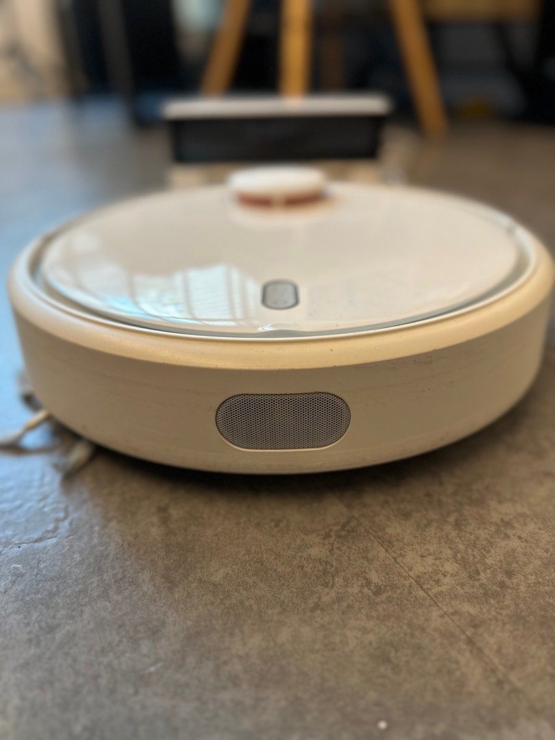 Mi Robot Vacuum (SDJQR02RR), TV & Home Appliances, Vacuum Cleaner