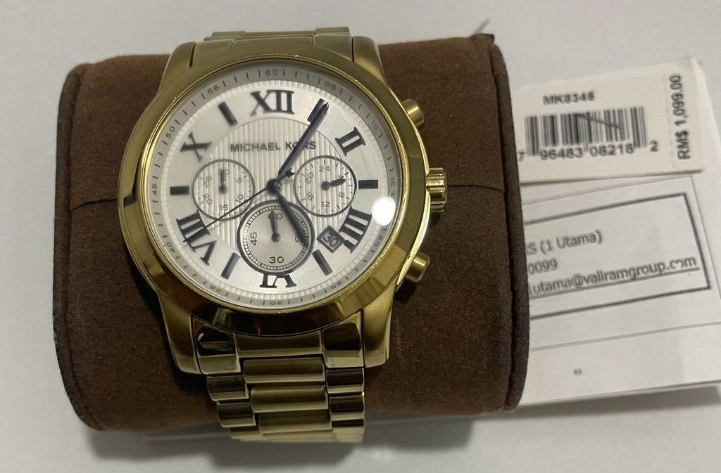 Michael Kors MK8345 Gold tone watch, Luxury, Watches on Carousell