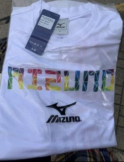 Mizuno 衫 中碼 全新