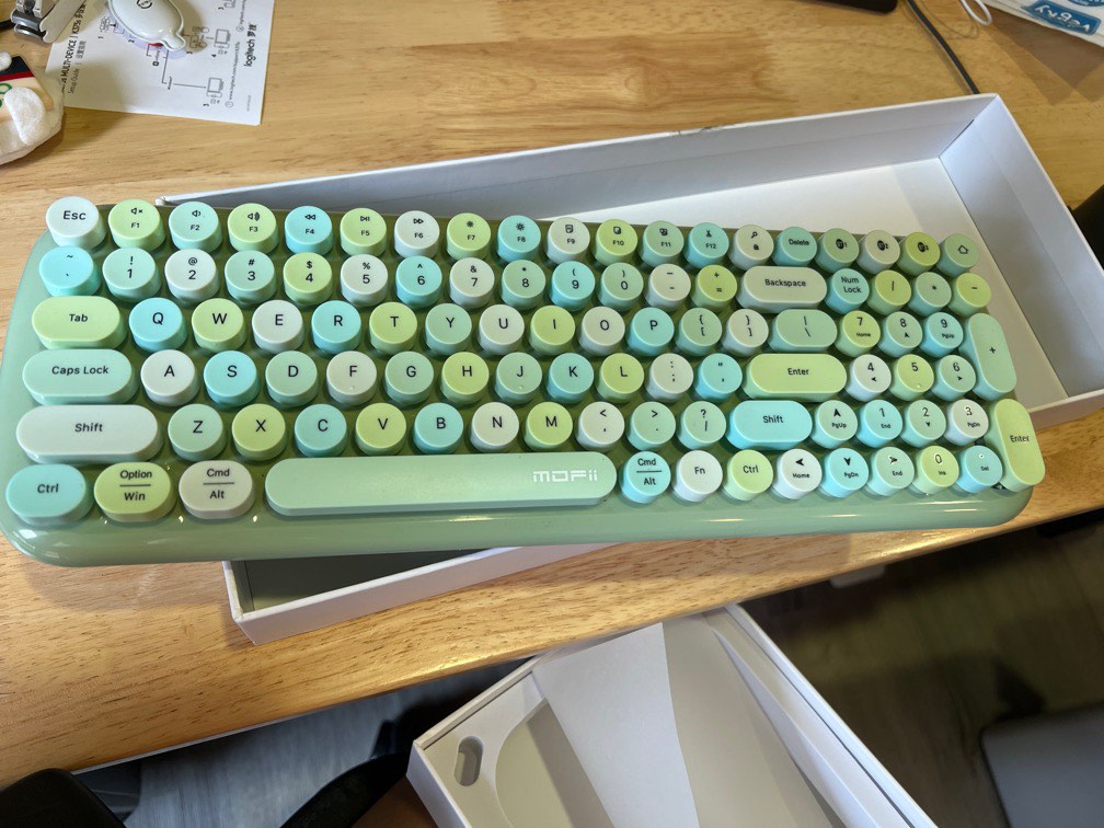 Mofii mint green keyboard, Computers & Tech, Parts & Accessories