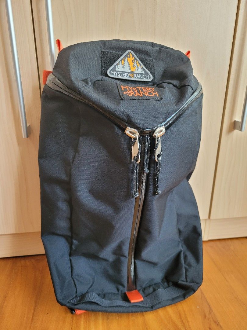 Mystery Ranch Urban Assault 21 (UA21), Men's Fashion, Bags, Backpacks