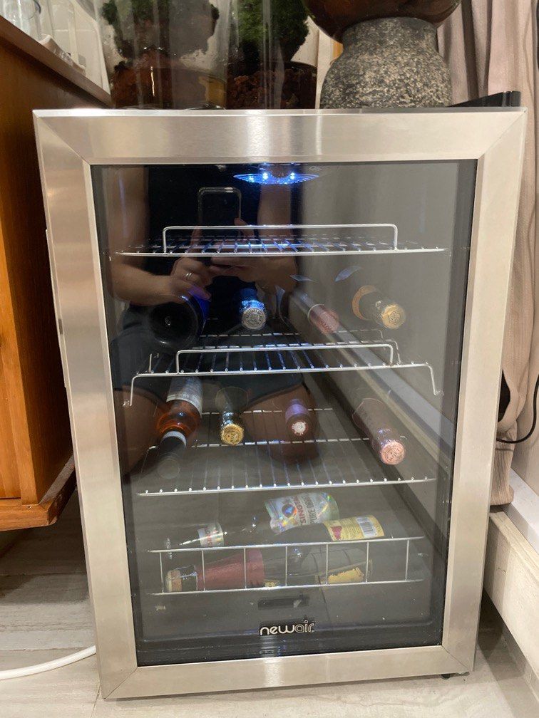 Newair drinks / wine fridge with clear glass door, TV & Home Appliances