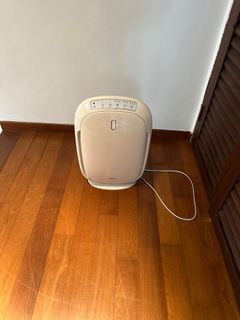 Novita air purifier