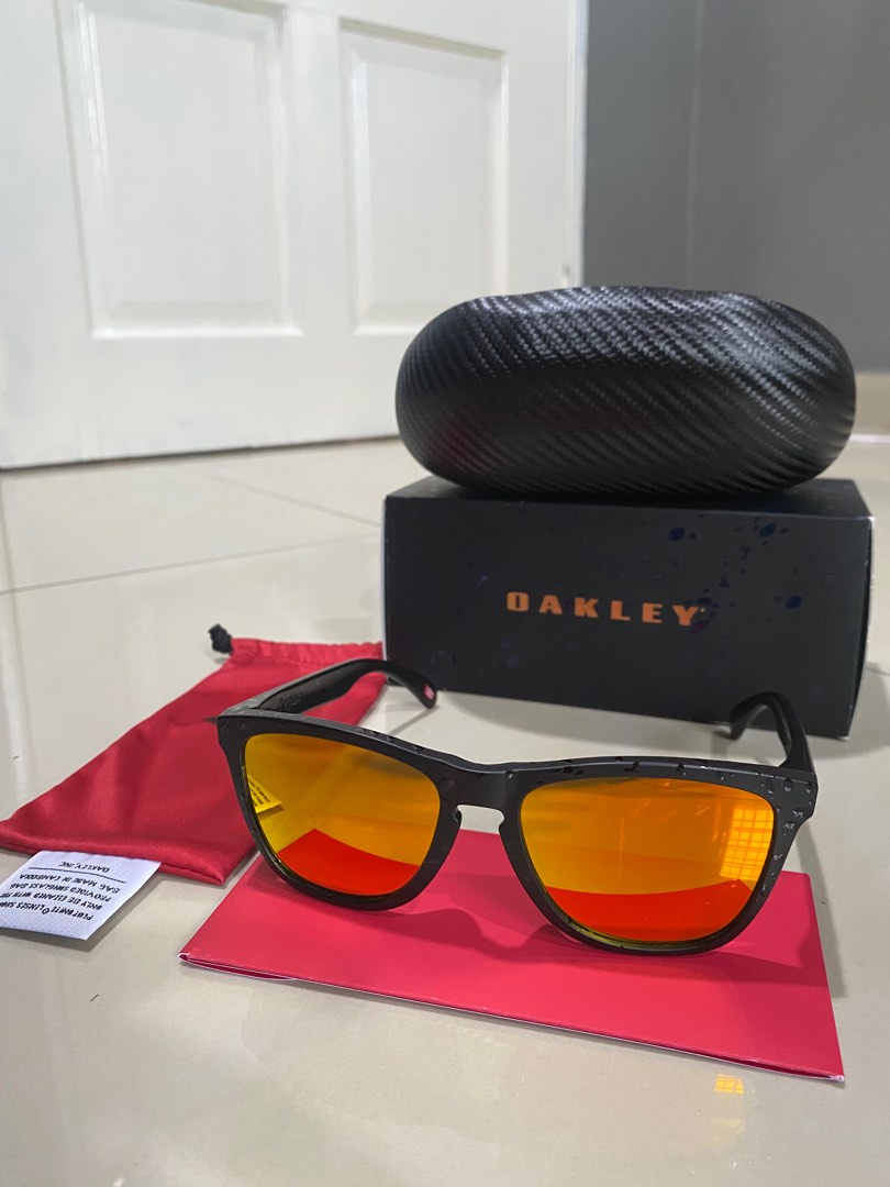 Chinese oakleys sales
