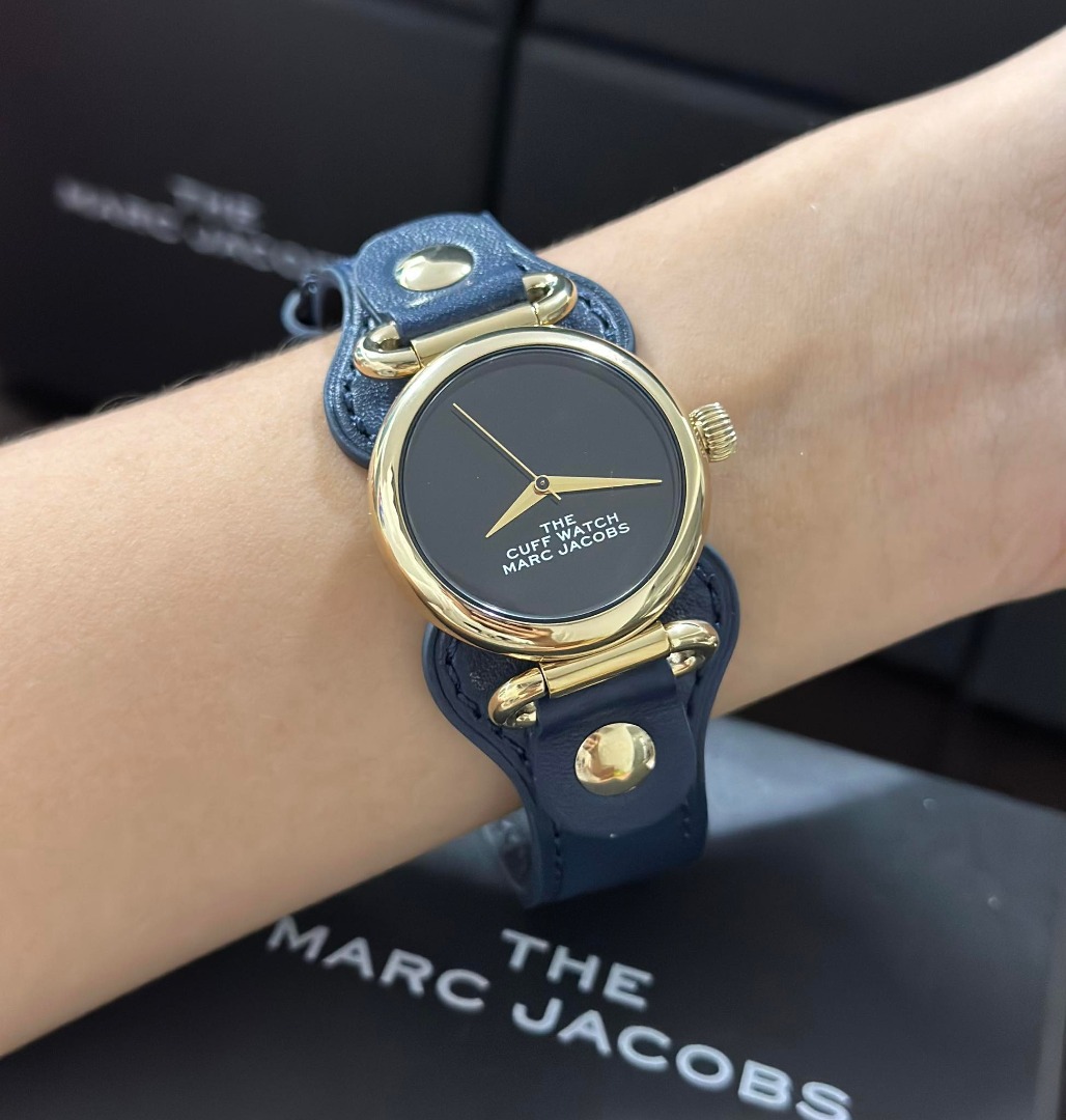 ORIGINAL Marc Jacobs Cuff Watch Women s Fashion Watches
