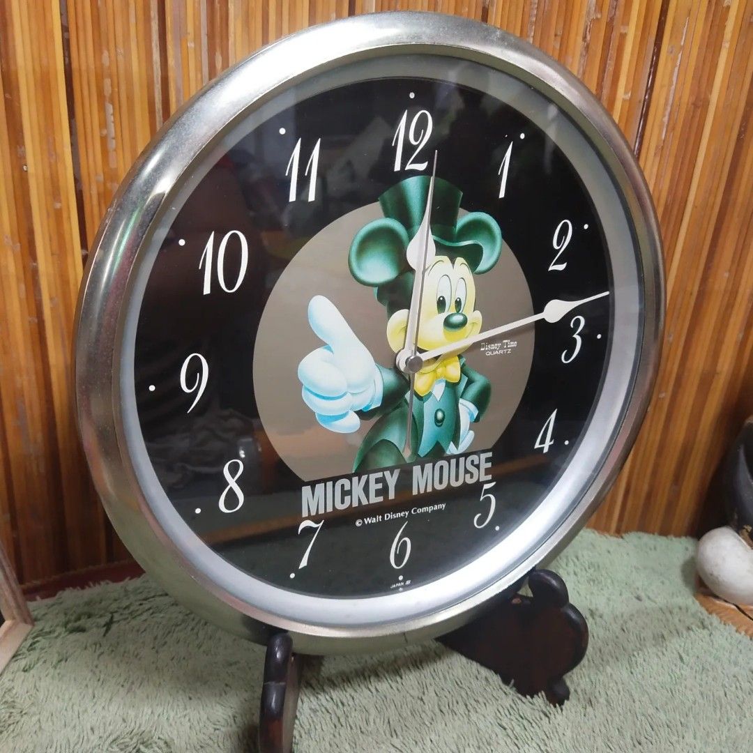 Original Mickey Mouse Wall Clock (Category: Clocks) located in Malolos. Submitted by jestrelita (Listing ID 1221445840, Image 2). Description: Original Mickey Mouse Wall Clock P780 only - made by Walt Disney Company @Japan - battery operated - tested working - good condition 🇯🇵🏯👘👺🗾🍱🎎🍜🍙.