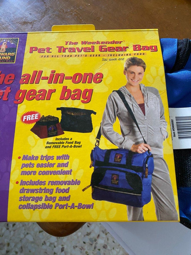 Outward Hound Pet Travel Bag - Blue (Category: Homes & Other Pet Accessories) located in Singapore. Submitted by jacqui21 (Listing ID 1221356952, Image 2). Description: All you need for a day out with your faithful furry friend! Brand new, unopened pet travel bag with 2 porta bowls and a food pouch. Great for trail walks or hiking for the adventurous or for a day out at the beach! I love the brand so I got a few things at the time. Please ask all