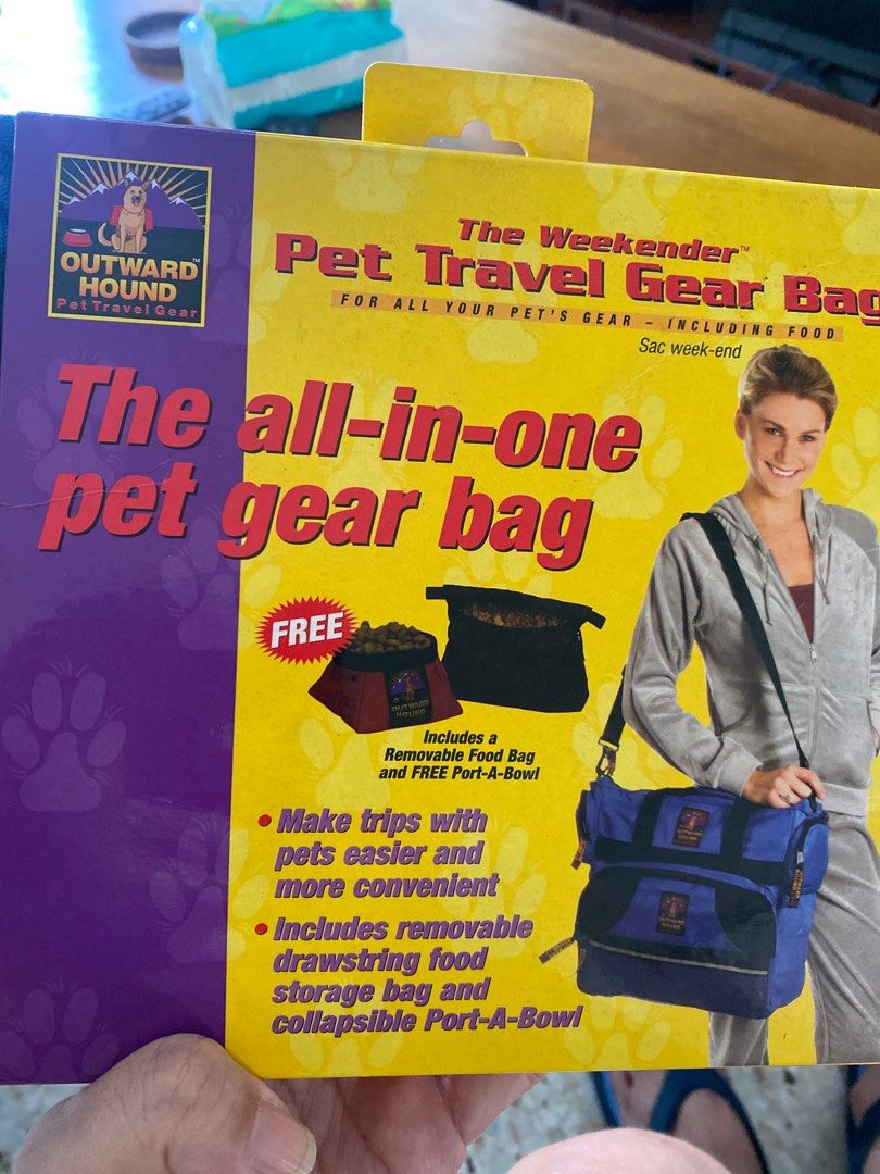 Outward hound pet sales travel gear