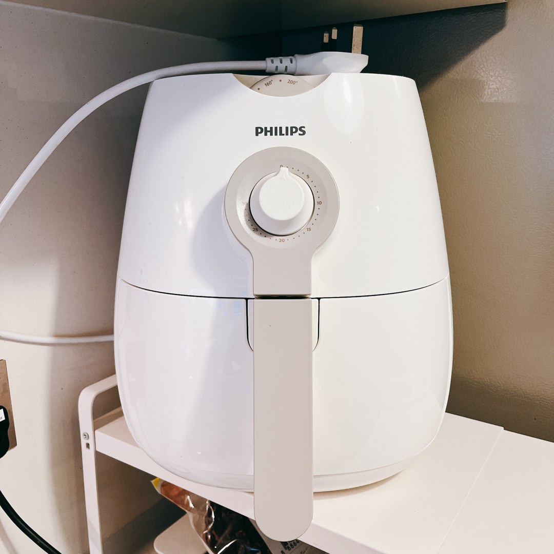 Philips Air Fryer HD9216 (0.8KG), TV & Home Appliances, Kitchen