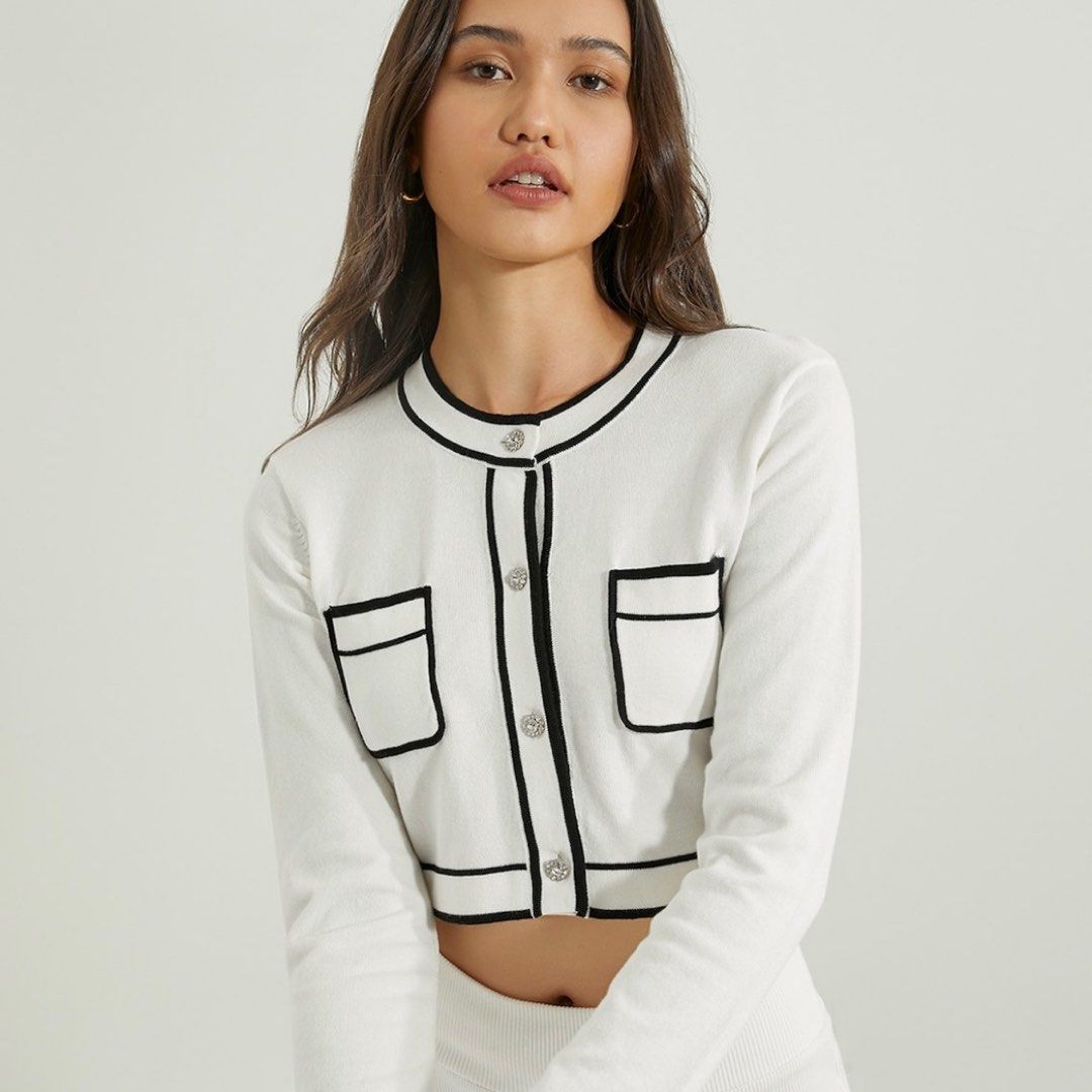 Pomelo Twin Pocket Cropped Cardigan, White (Chanel style), Women's Fashion,  Tops, Longsleeves on Carousell