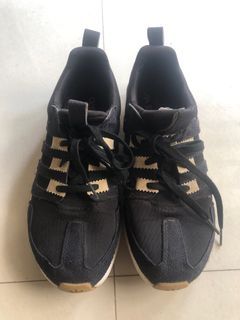 Pre-Loved Adidas