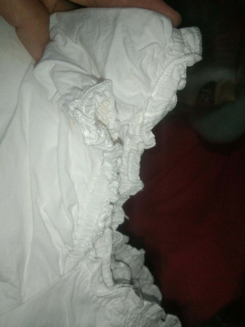 Puff front tie corset white dress (Category: Dresses) located in Taguig. Submitted by declutter_anon (Listing ID 1209775267, Image 2). Description: signs of usage loose yung kabilang sleeve (see second photo for reference) pm me for ww photo.
