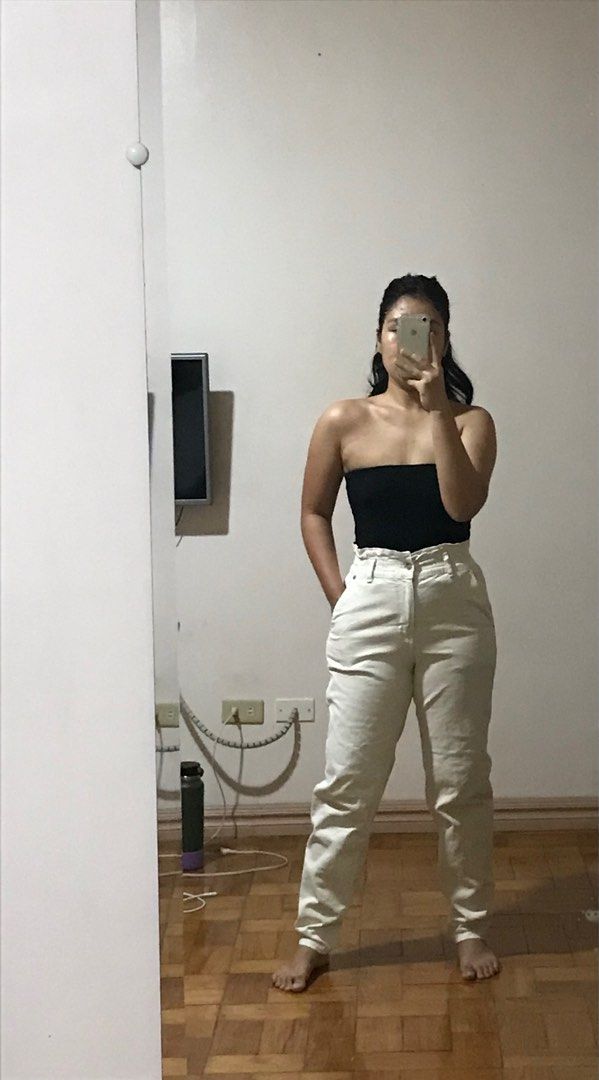 PULL BEAR paperbag pants Women s Fashion Bottoms Other Bottoms on Carousell