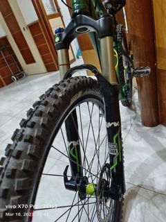 Rockshox lyric fork headset & stem