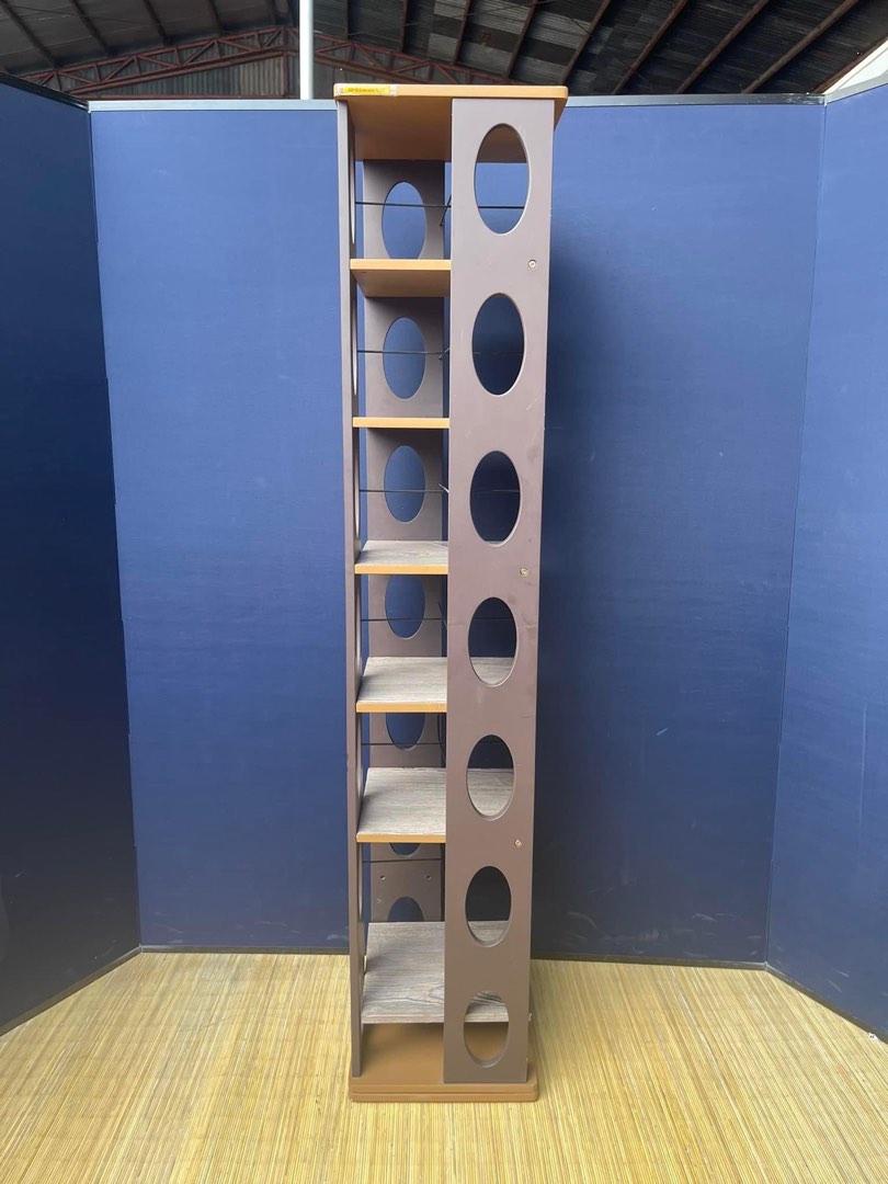 Rotating bookshelf, Furniture & Home Living, Furniture, Shelves