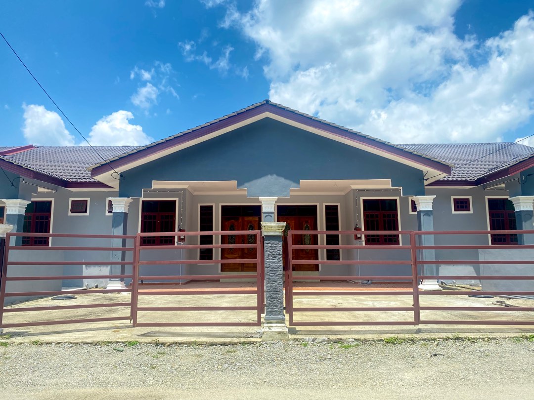 Rumah Teres Kemahang Tanah Merah, Property, For Sale on Carousell