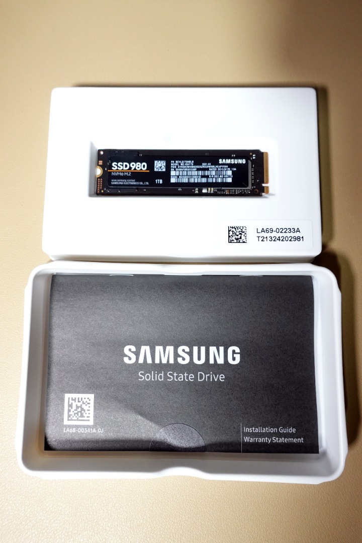 Samsung 980 1TB PCIe 3.0 NVMe M.2 SSD Internal Solid State Drive (MZ