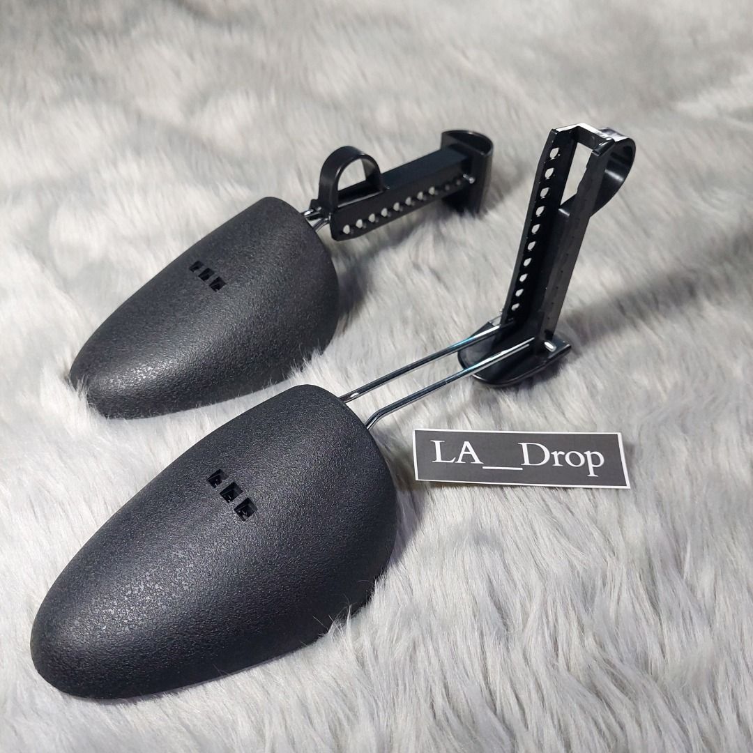 SHOE TREE (ADJUSTABLE) FOR MEN AND WOMEN (Category: Shoe inserts & accessories) located in Caloocan City. Submitted by yeahliao.ll (Listing ID 1221395676, Image 3). Description: --> SHOE TREE (Adjustable)<-- ✔️BRAND NEW !!! ✔️ON-HAND !!! Size: Small (4w US - 8w US) Large (7 US Mens - 12 US Mens) Price: ₱80 + SF ✔️Meet-up / PICK UP 🔘 Nearby South Caloocan📍 ✔️COD/COP 🔘 Through LBC or Lalamove.