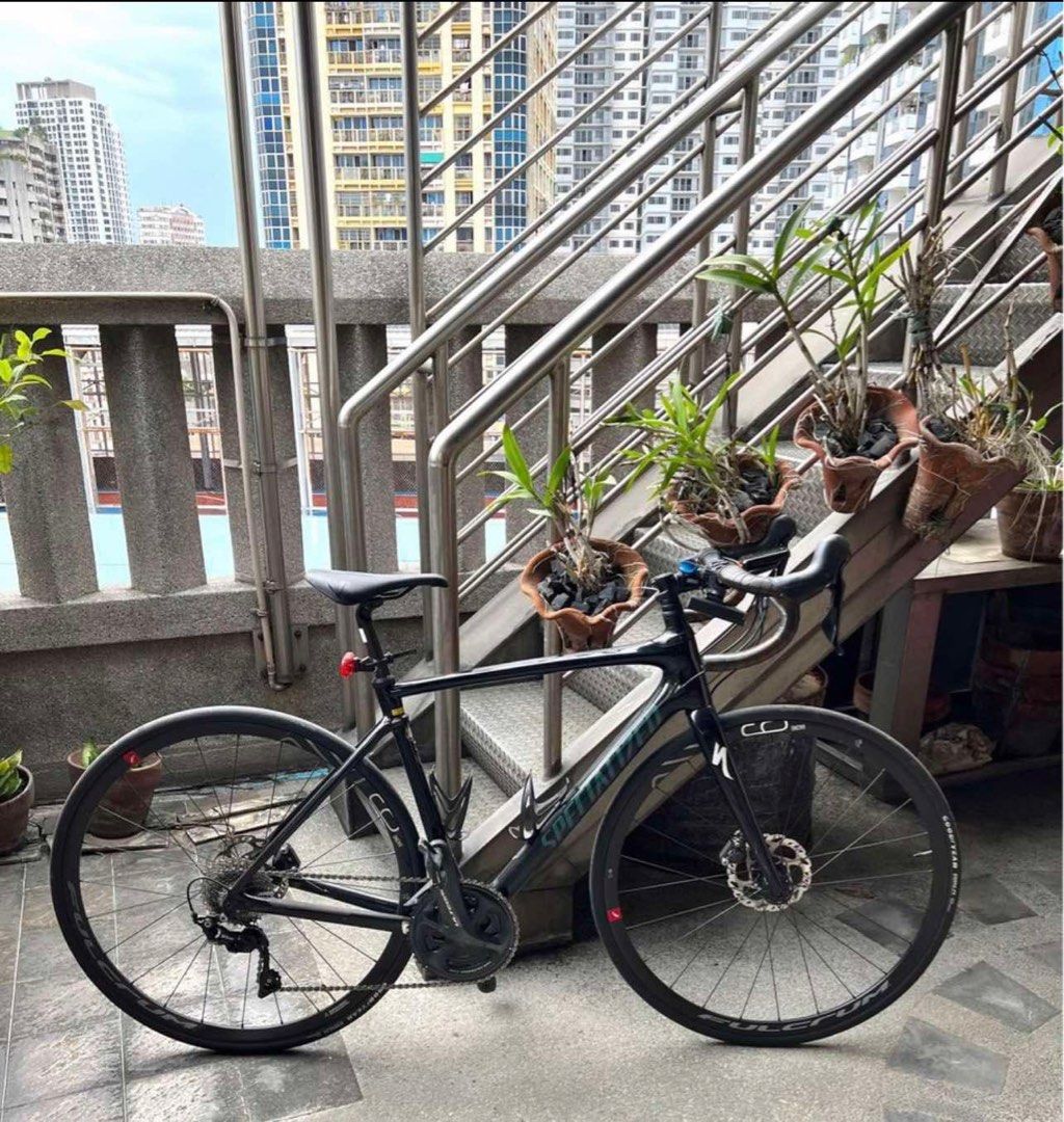 Specialized Roubiax Sport 2019 (Category: Bicycles) located in Makati City. Submitted by qwn009 (Listing ID 1221279064, Image 1). Description: Serious buyers only.