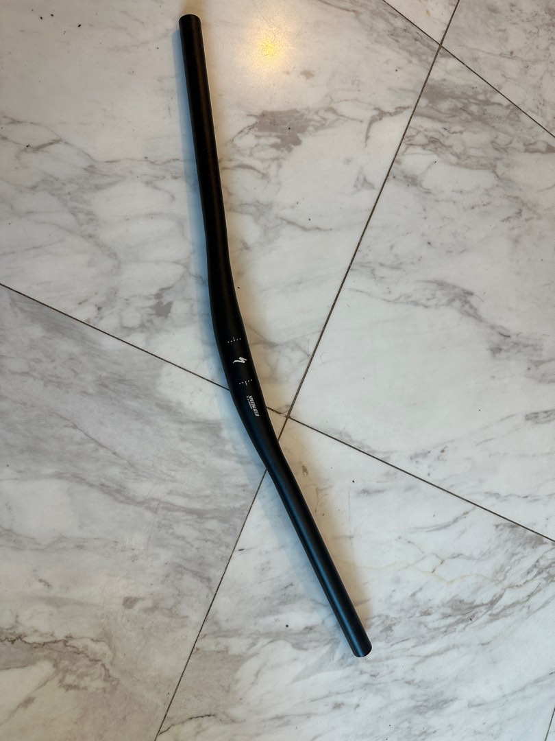 Specialized Sirrus handlebar, Sports Equipment, Bicycles & Parts, Parts