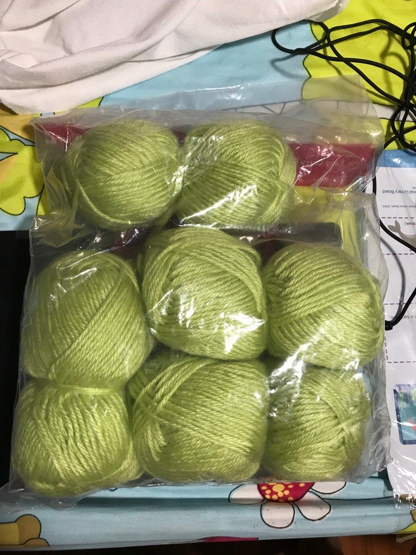 Spotlight yarns 400g per pack, Hobbies & Toys, Stationery & Craft, Craft Supplies & Tools on