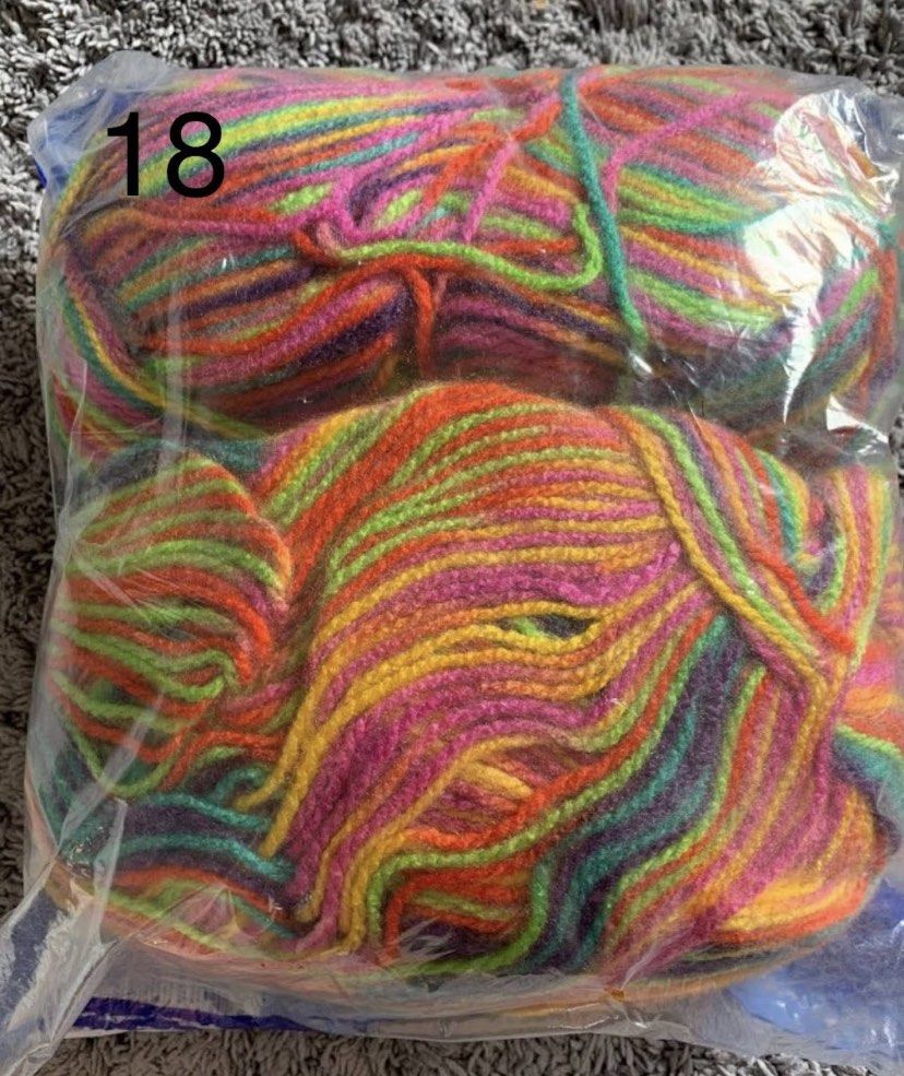 Spotlight yarns 400g per pack, Hobbies & Toys, Stationery & Craft