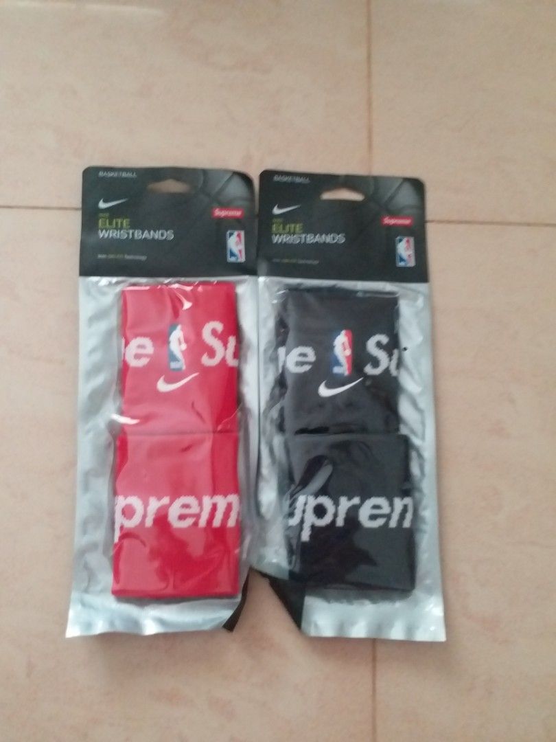Supreme outlet nike wristband