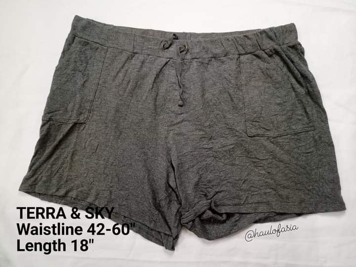 Terra & Sky, Shorts