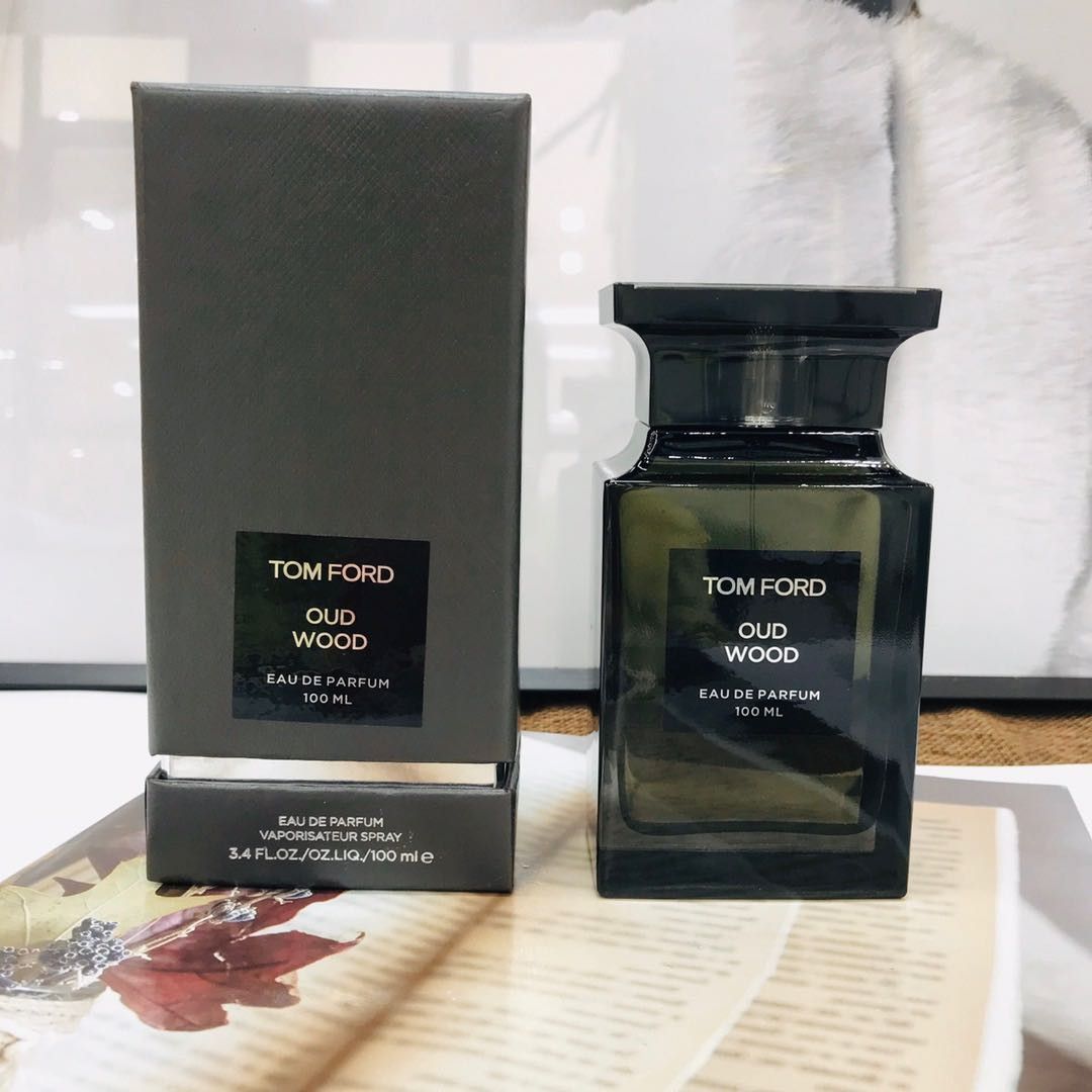 TOMFORDトムフォード ウード・ウッド100ml 新品 b”q 実物 - 香水(男性用)