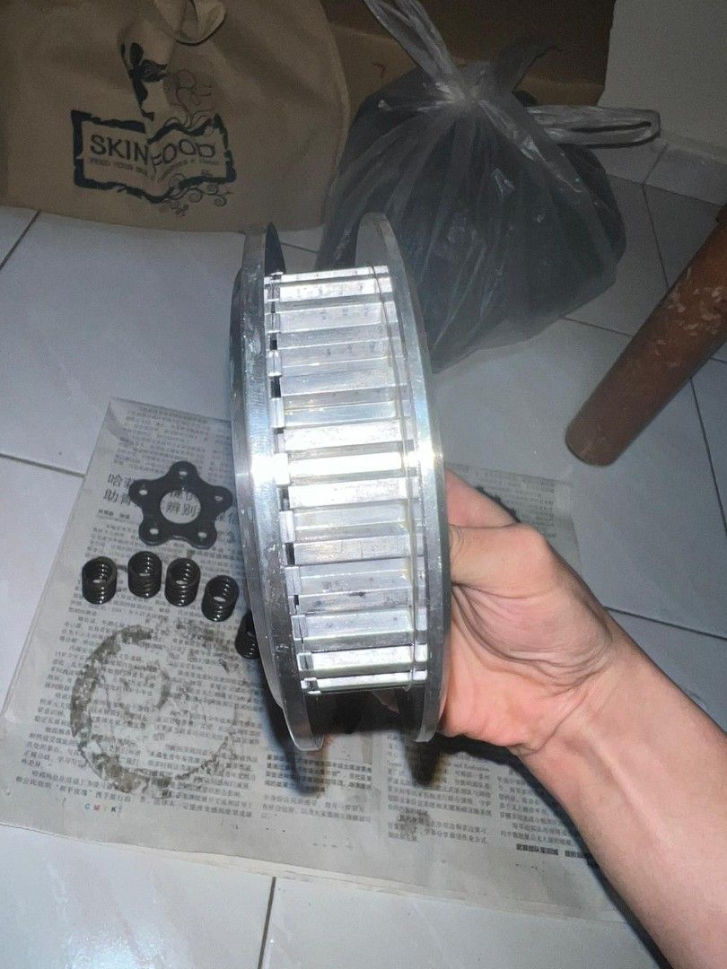 Uma Racing Set UMA Racing Hyperclutch set, Motorcycles, Motorcycle Accessories on ...