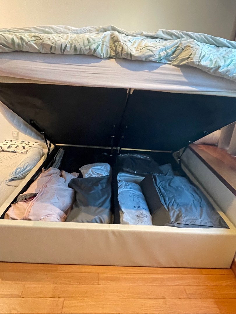 Under bed storage king size, Furniture & Home Living, Furniture, Bed