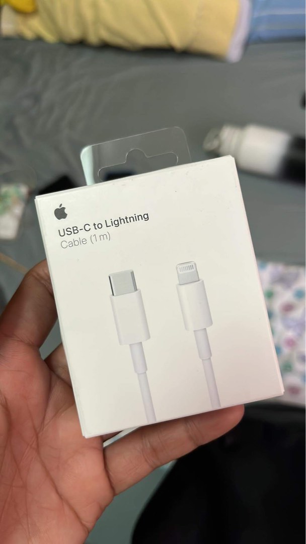USB TYPE C-Lighting Chord on Carousell