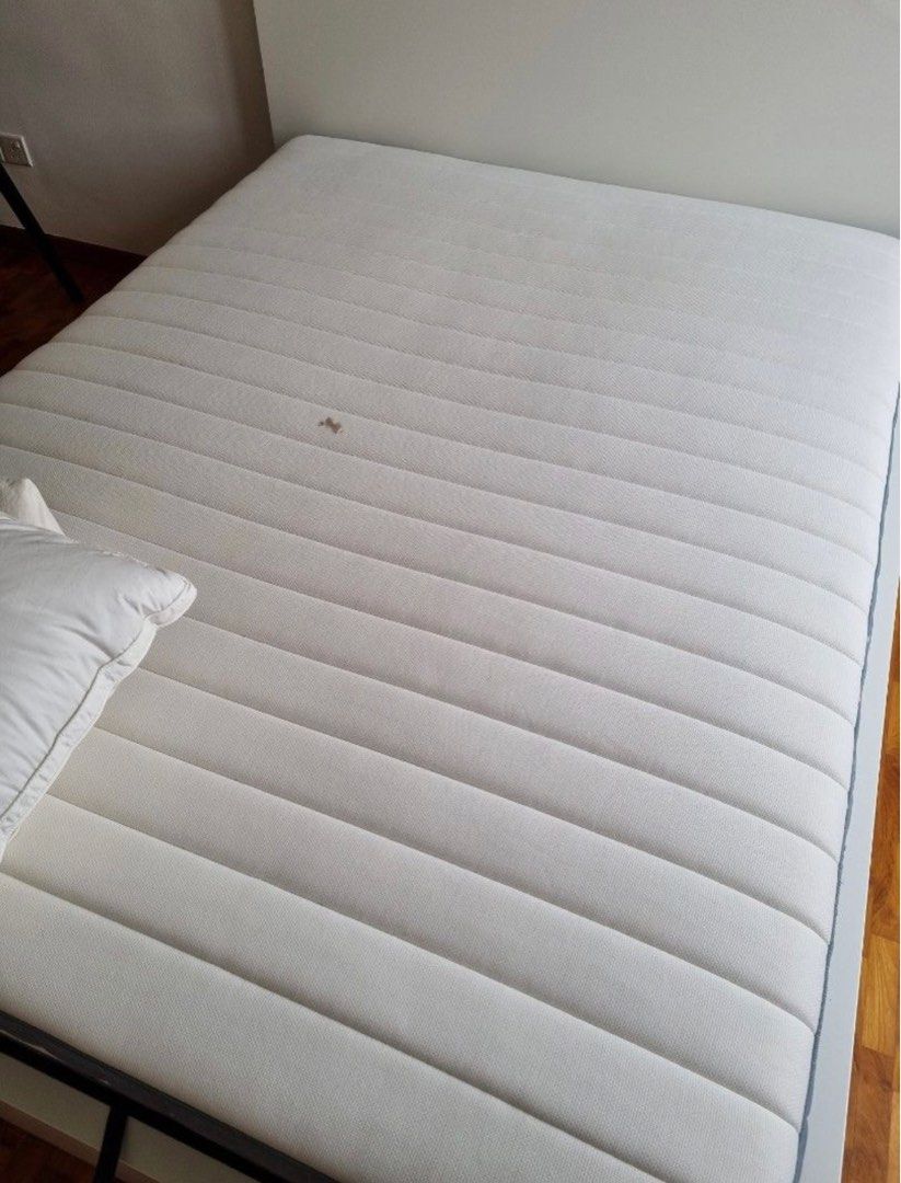 Queen mattress Valevag(Ikea), Furniture & Home Living, Furniture, Bed