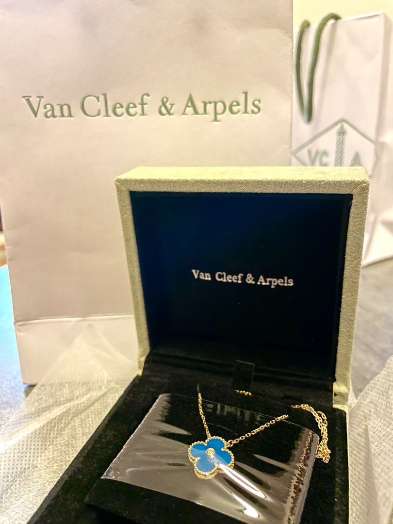 Van Cleef & Arpels, 名牌, 服裝 Carousell
